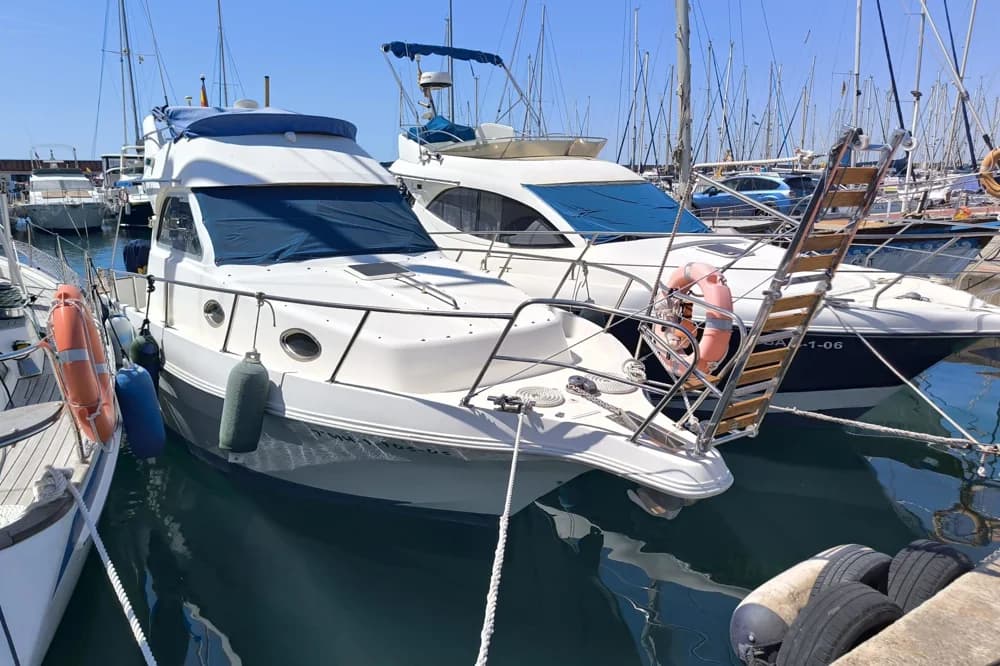 2002 Astinor 1000 | 10m