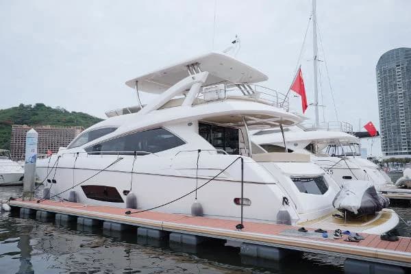 2013 Sunseeker Manhattan 73