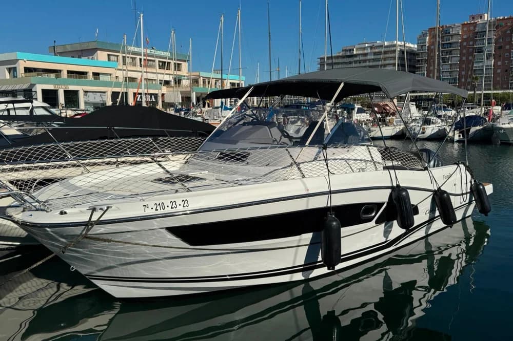 2023 Jeanneau Cap Camarat 9.0 WA | 28ft