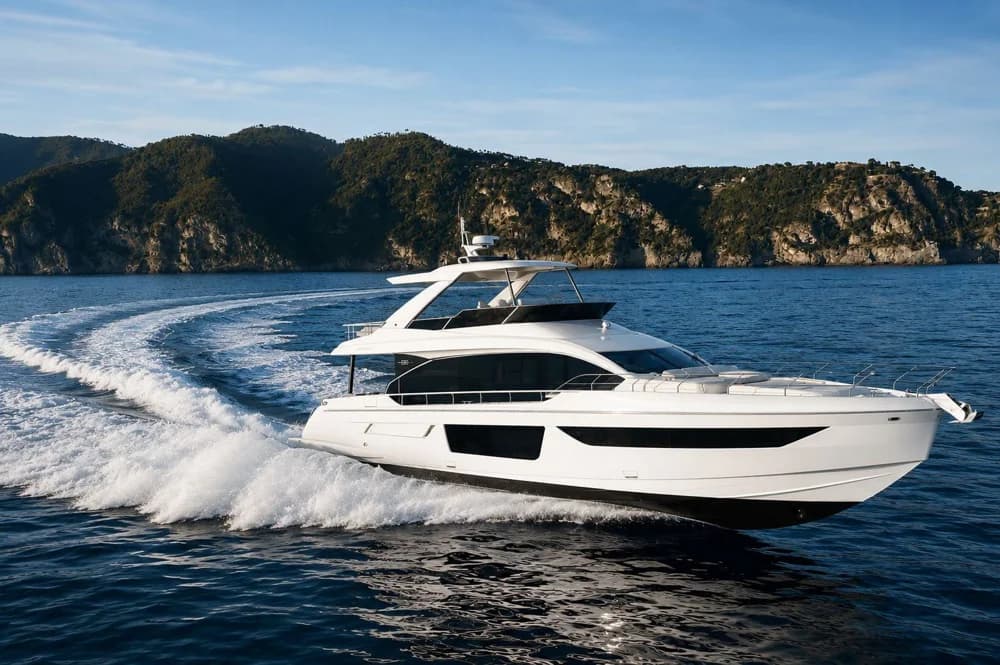 2024 Azimut Fly 68 | 21m