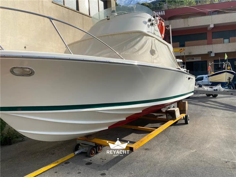 RIVA - BERTRAM 25 SPORT FISHERMAN