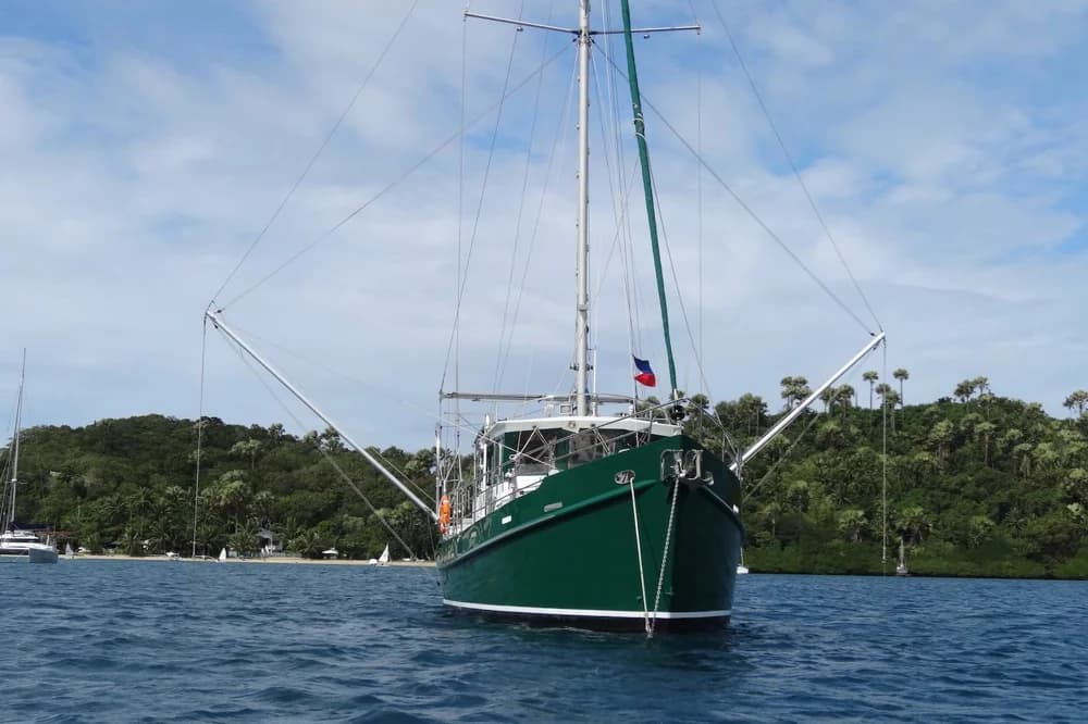 2005 Diesel Duck 46+2 | 49 ft