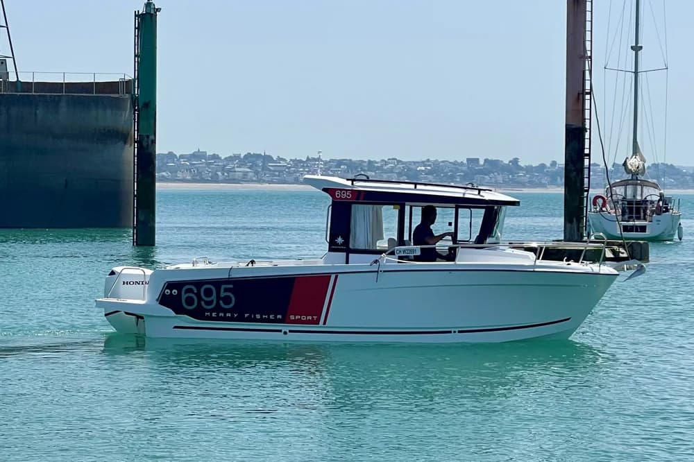 Jeanneau Merry Fisher 695 Sport