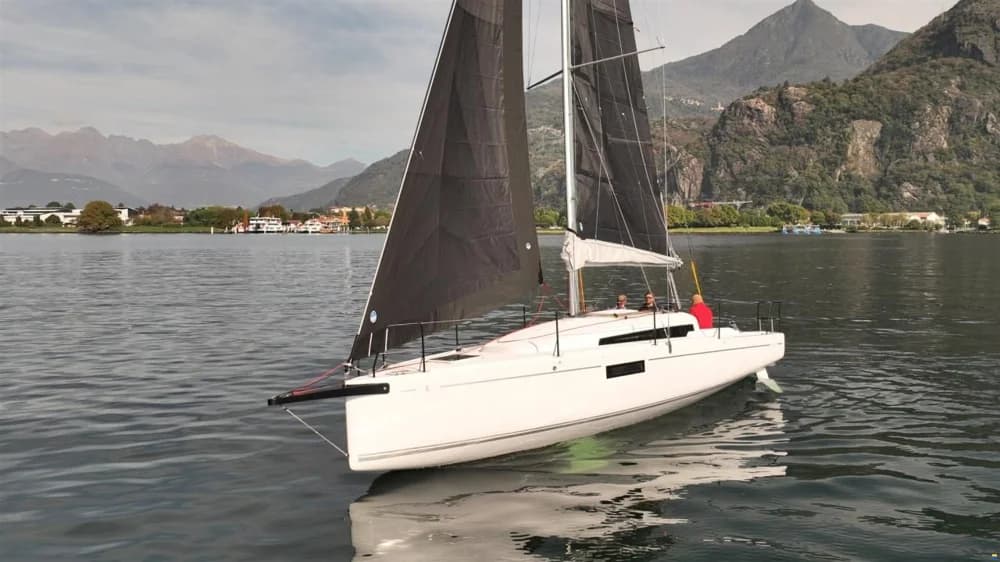 Beneteau FIRST 30