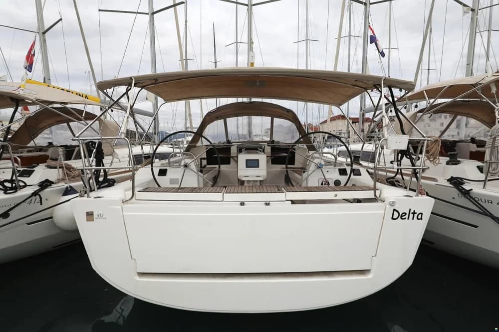 Dufour 412