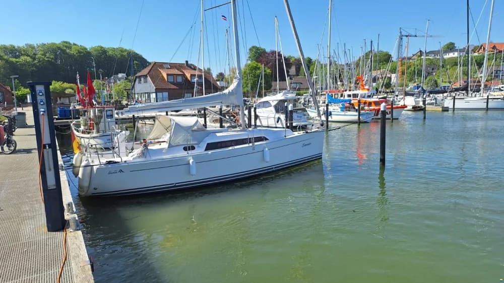 Hanse 320