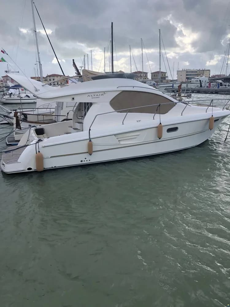Altair ZAFIR 38