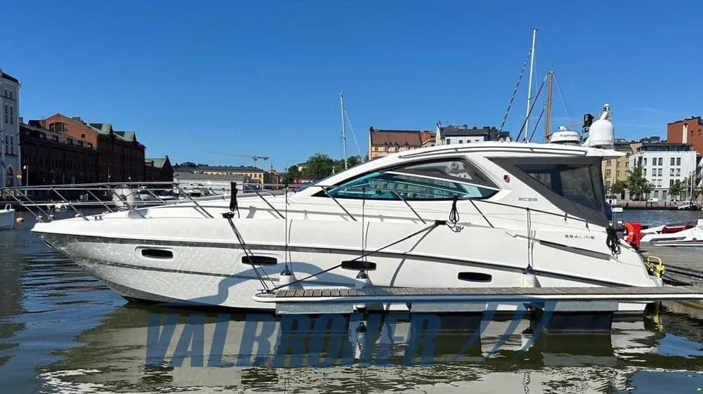 Sealine SC 38