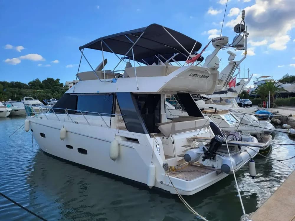 2010 Sealine F46 Boat for Sale in Cala d'or