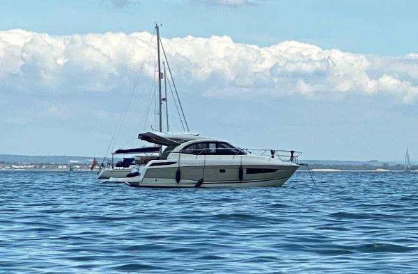 JEANNEAU LEADER 33