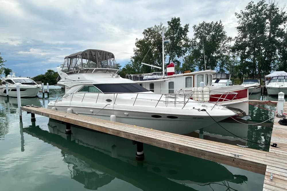1999 Sea Ray 400 Sedan Bridge | 40 ft