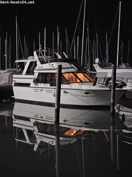 ASTOR 39 AFT CABIN