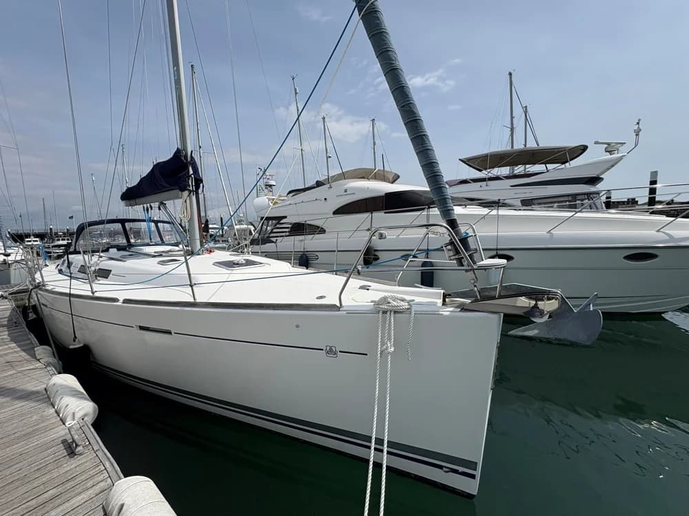 2011 Dufour 425 Grand Large