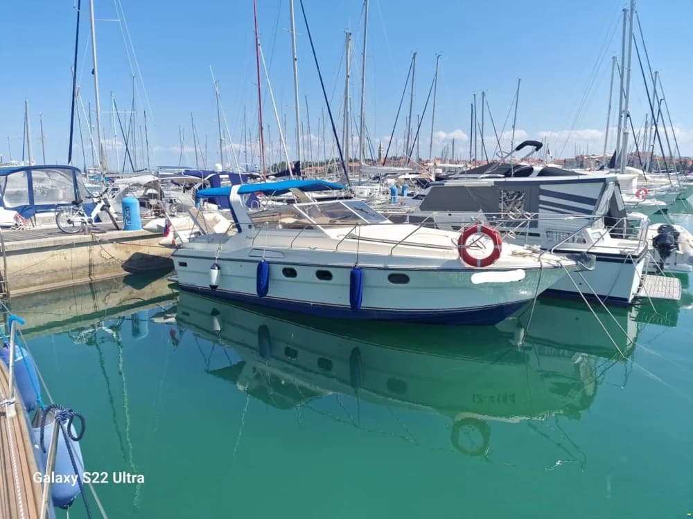 Marine Projects Princess Riviera 287