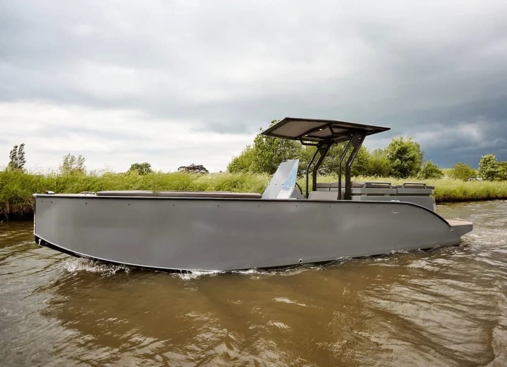2022 Futuro ZX25 Outboard | 8m