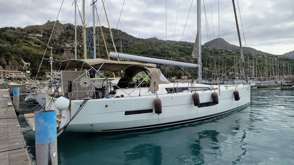 DUFOUR 56 EXCLUSIVE
