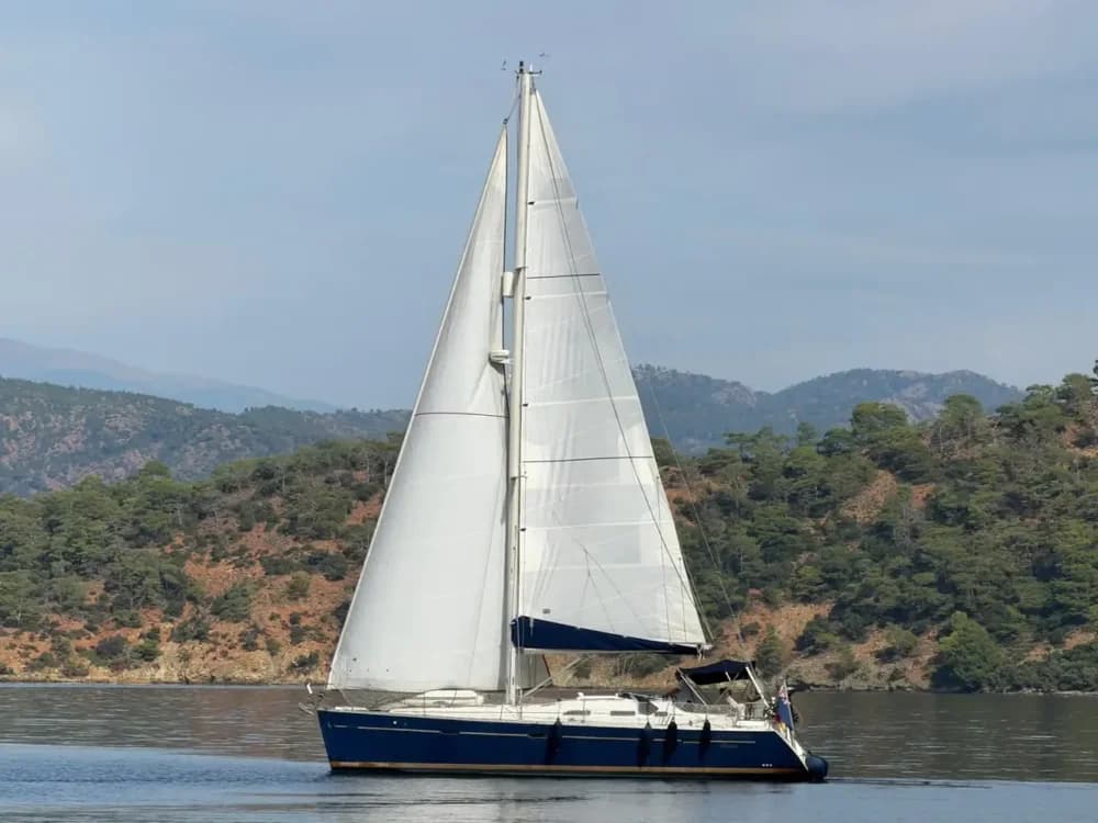 2004 Beneteau Oceanis 393 Boat for Sale in Kavala