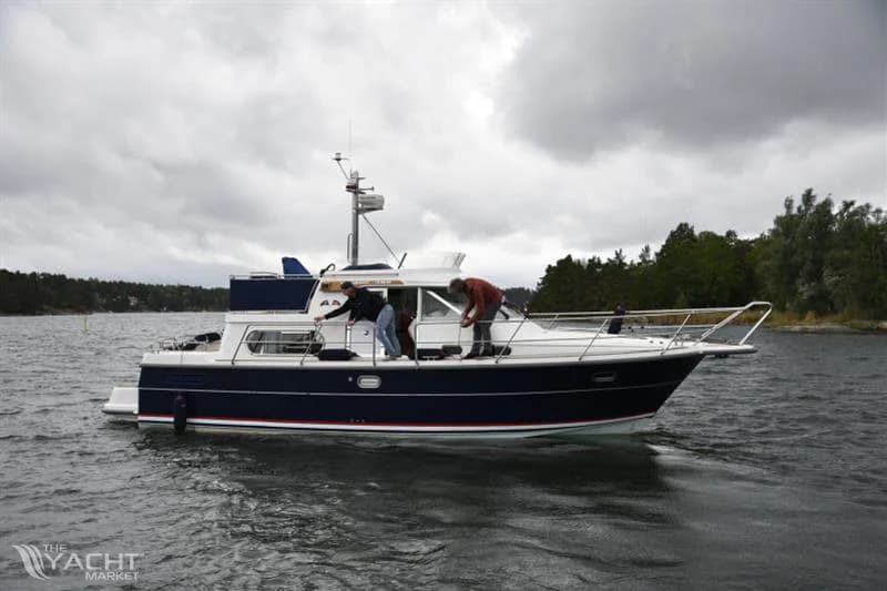 Nimbus (SE) Nimbus 380 Commander