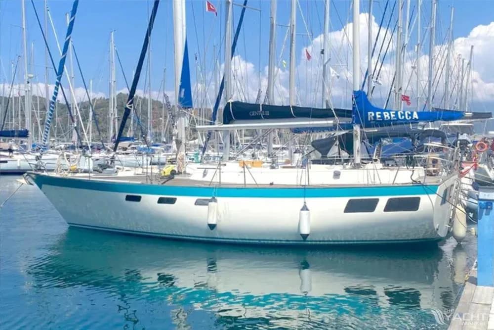 Oyster 39