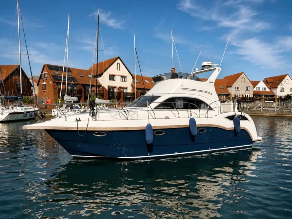 2005 Viking Viki 34 Aft Boat for Sale in Portsmouth