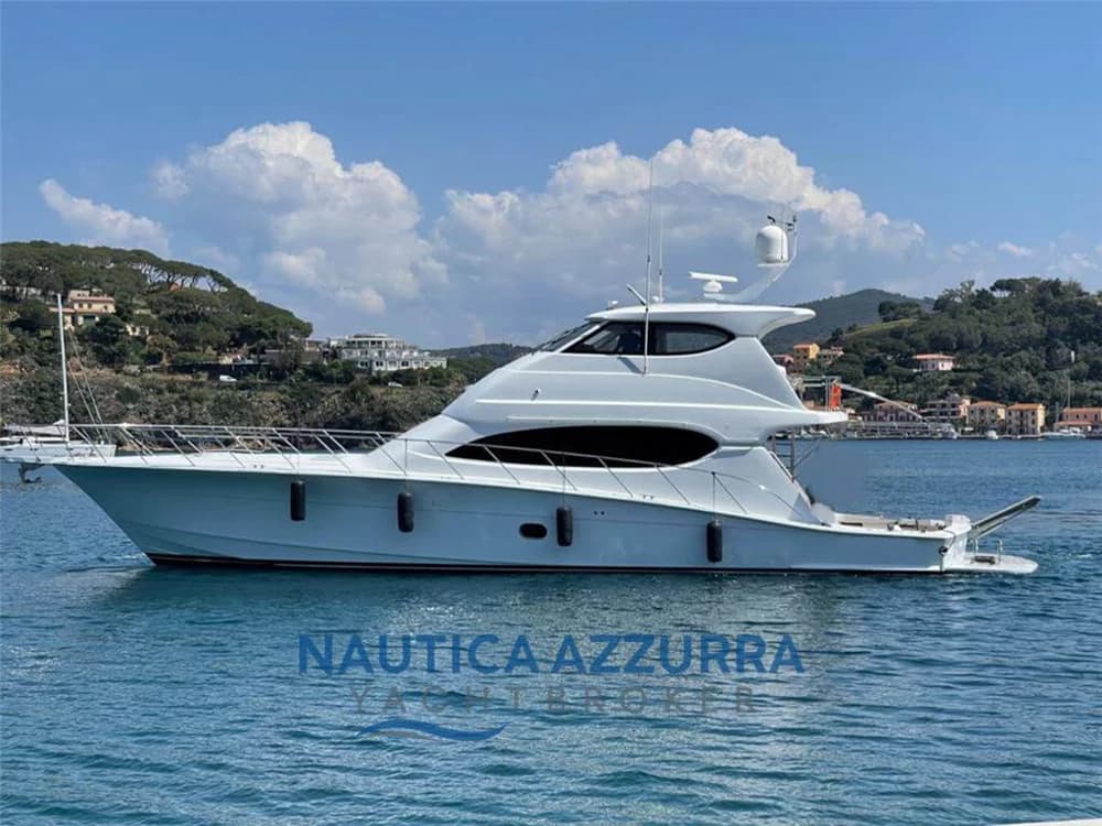 HATTERAS - 68 CONVERTIBLE