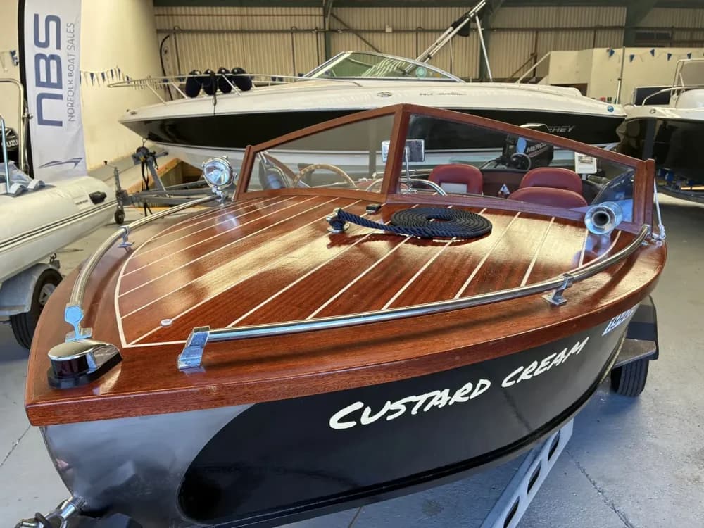 2017 wooden Speedboat Boat for Sale in Wroxham