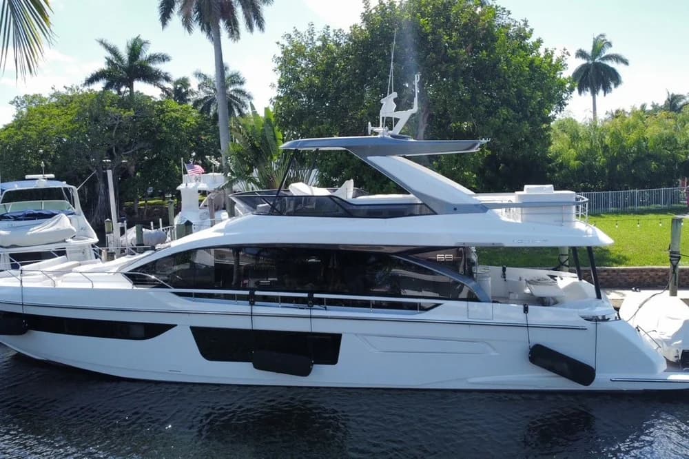 2024 Azimut Fly 68